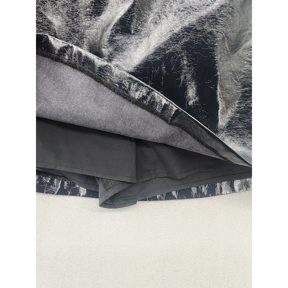 Abercrombie & Fitch Vegan Leather Metallic Crackle Mini Skort Silver Black Med‎